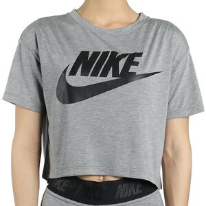 Nike Loose Fit Crop Top Athleisure Tee Gray Women’s Size Medium